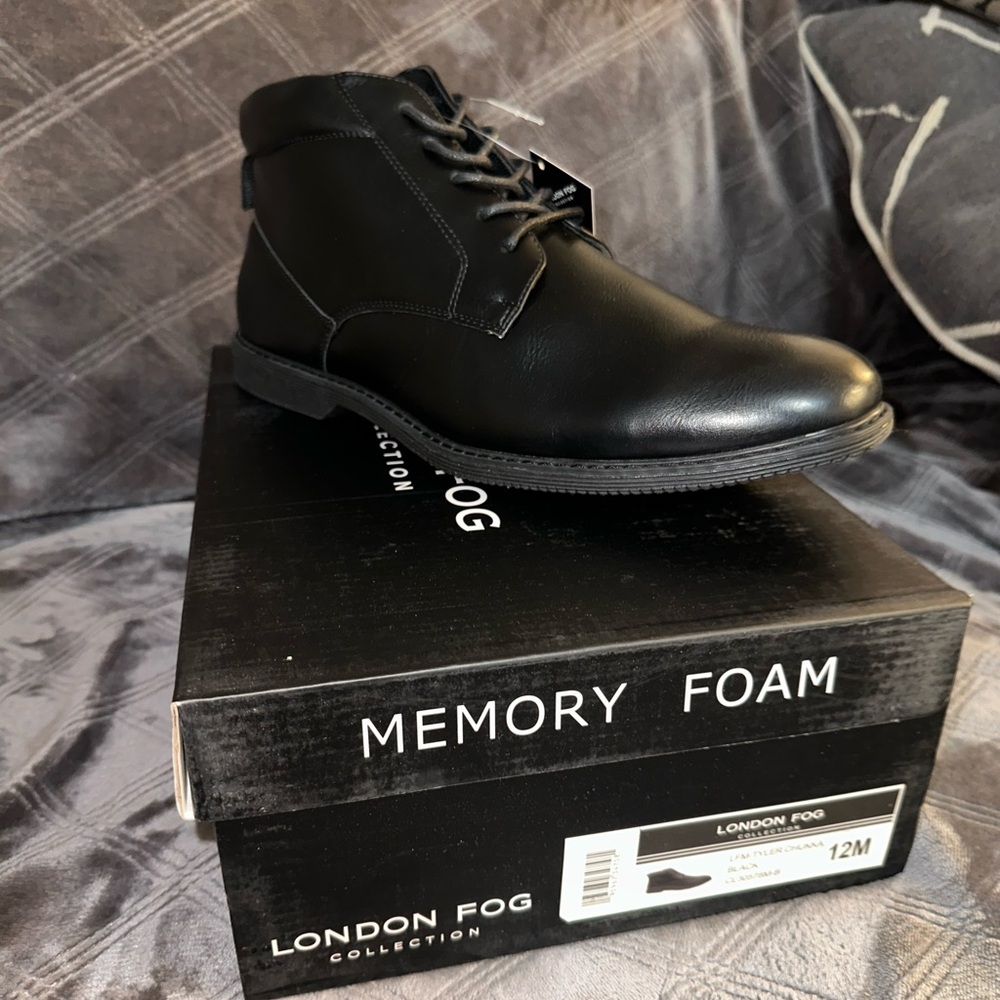 NEW London Fog Collection Tyler Chukka Men's Size 12m Black Leather Dress Shoes